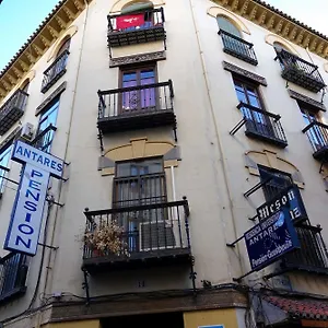 Antares Konukevi Granada